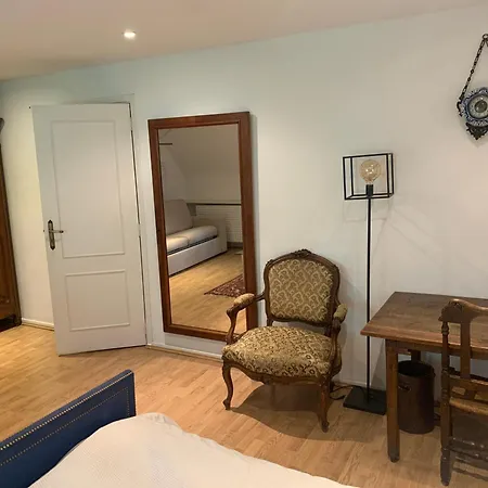 At Ease Wavre Bed & Breakfast